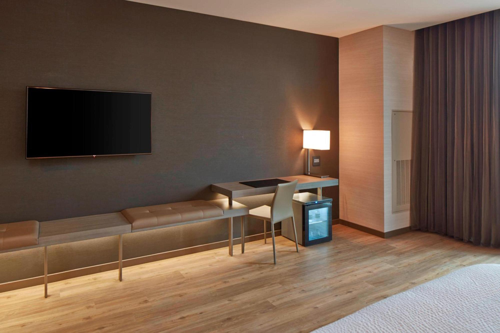 Ac Hotel Columbus Dublin Bagian luar foto